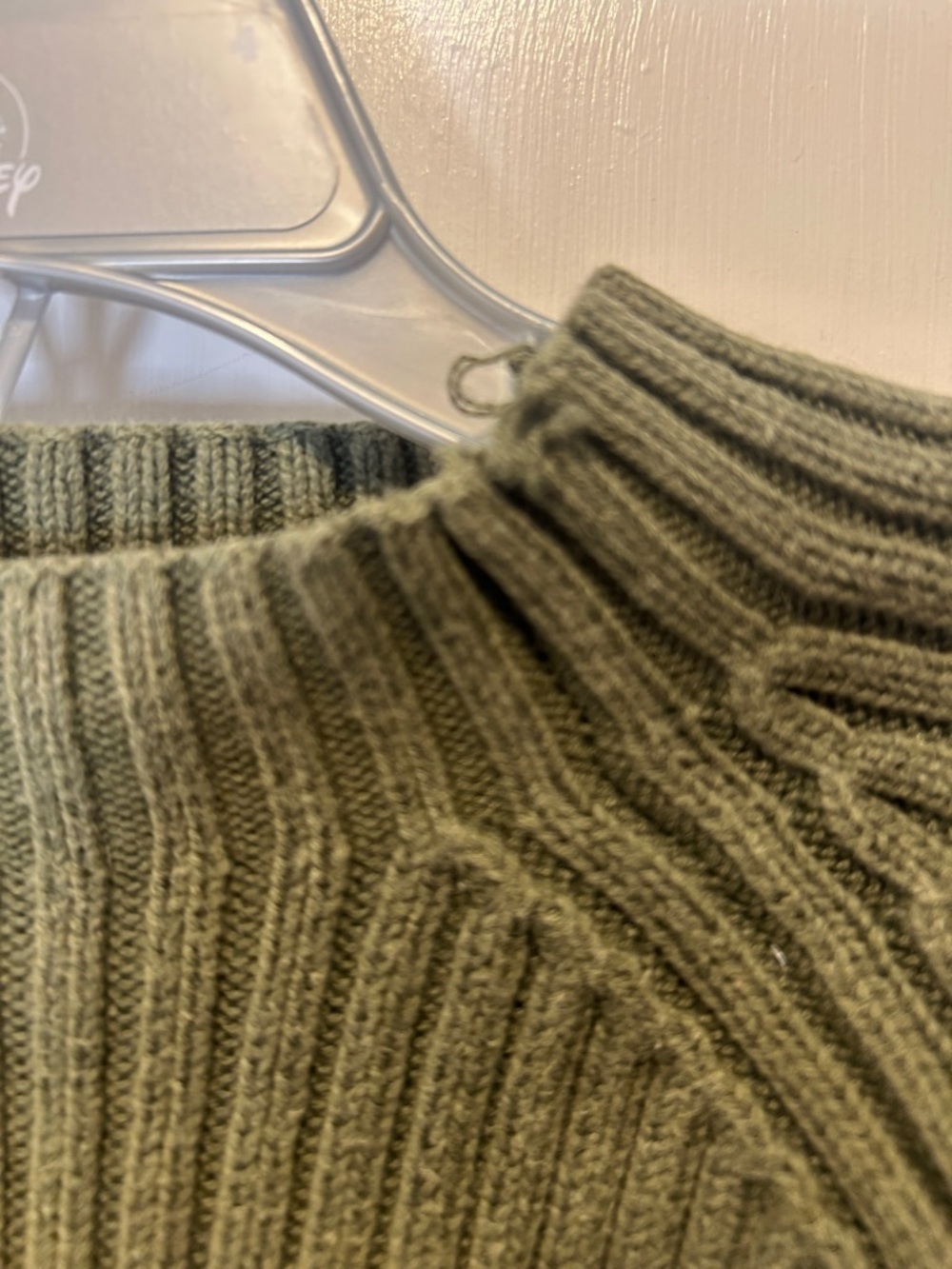 Gymboree Olive Green Ribbed Knit Sweater with Appliqué size 18-24m - Picture 4 of 4